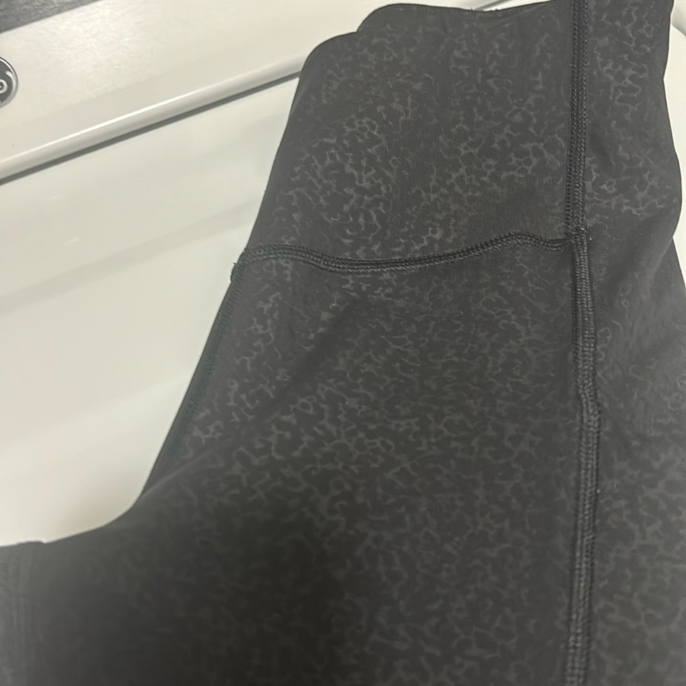 Women’s black leggings
